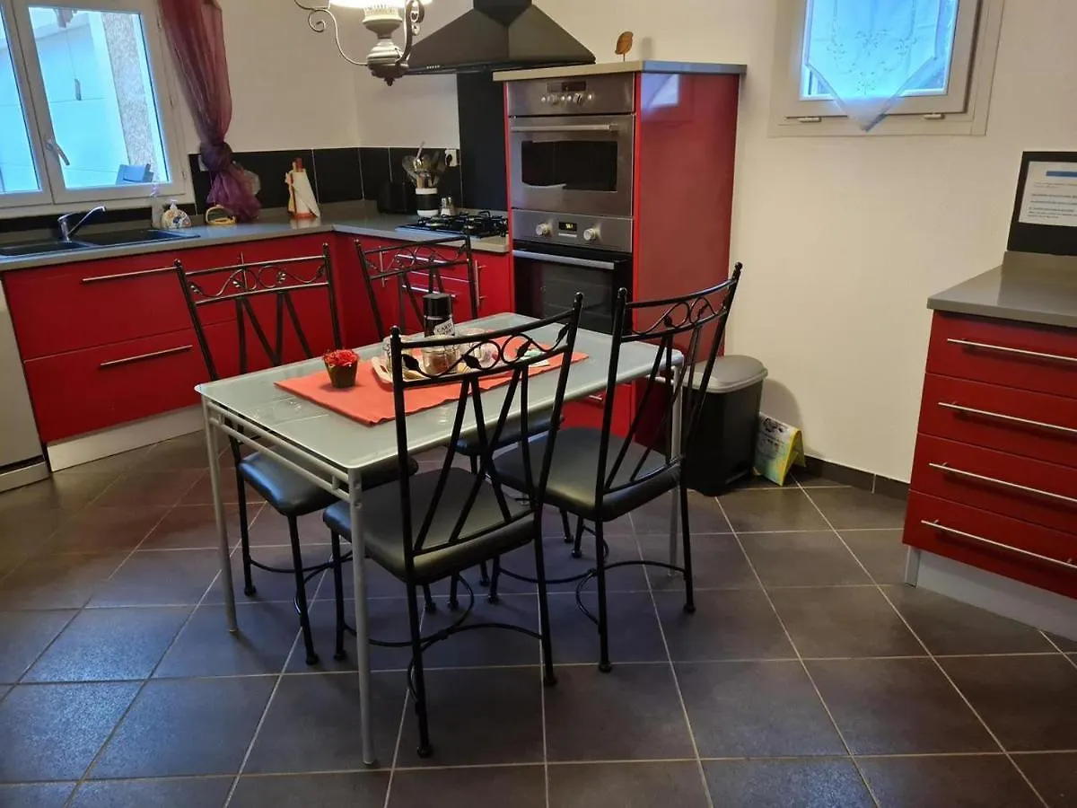 Σπίτι διακοπών Appartement Type F4 Maurens  Γαλλία